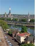 Appartement rénové à la vente